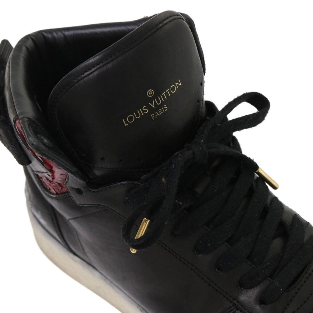 LOUIS VUITTON High Top Sneakers Exotic Leather - Picture 3 of 15